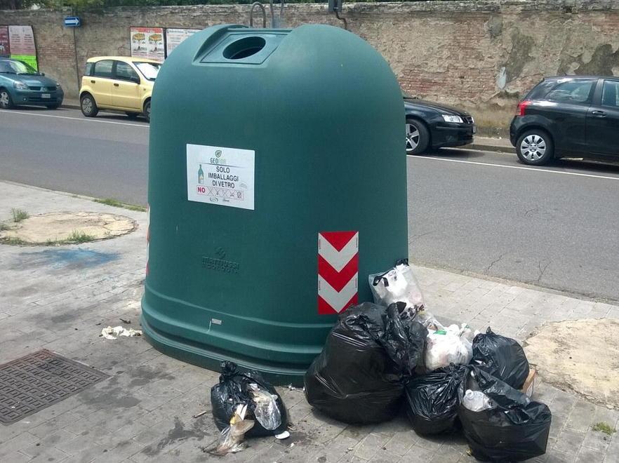 Ponsacco imita Pontedera, decine di abbandoni selvaggi