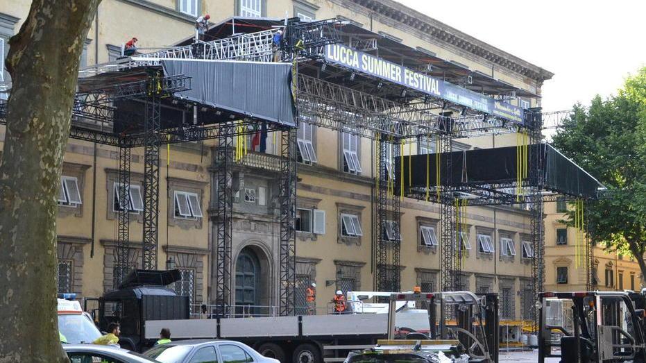 Agibilità, l’ok al festival lo decide la commissione
