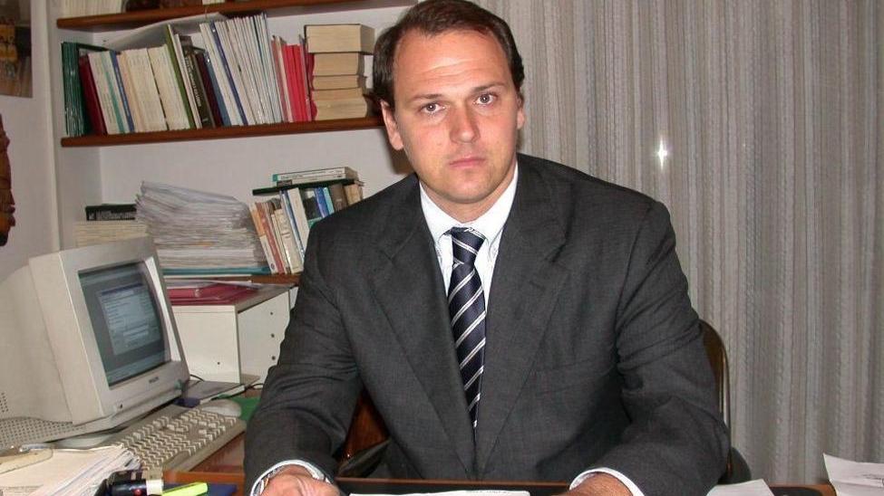Assolto per l’estorsione e le botte alla mamma
