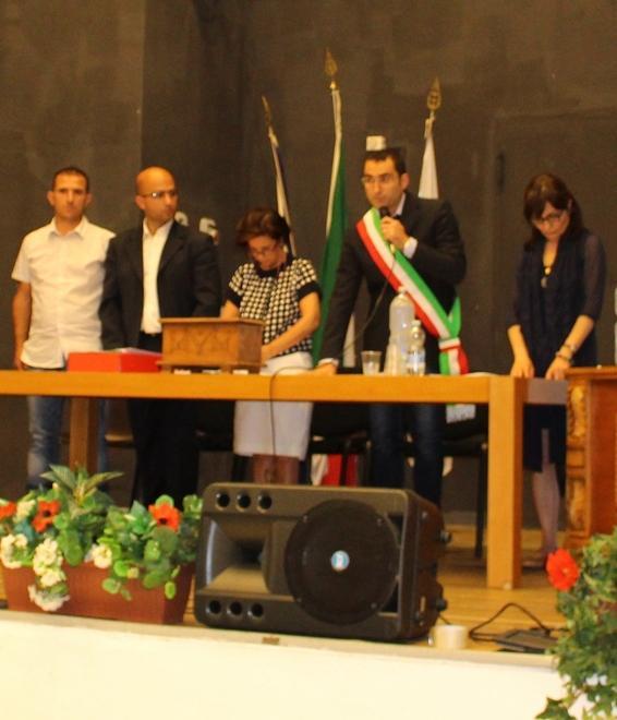 Il sindaco Nieddu giura: «I cittadini davanti a tutto»
