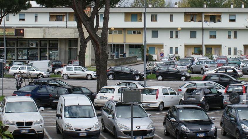 La sosta resta gratuita in tutto il Capannorese