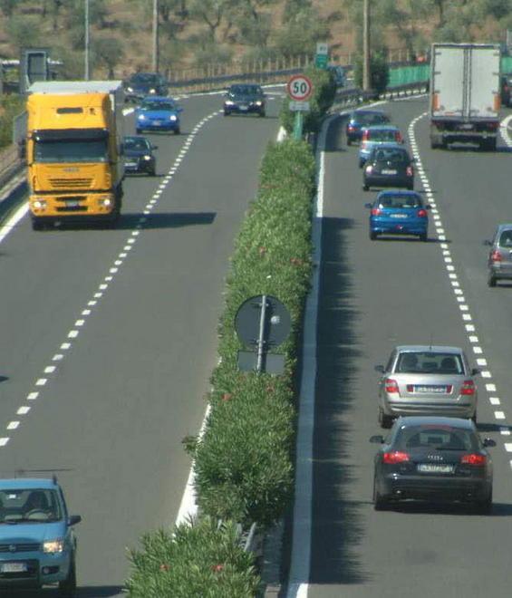 In funzione in via del Crocifisso la settima stazione ecologica 