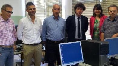 Il Lions di Copparo dona 12 computer alle scuole medie
