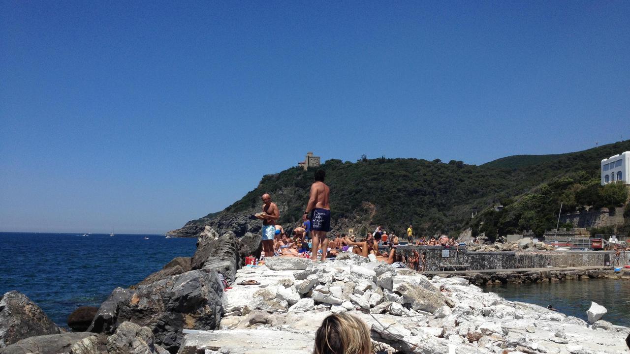 Il moletto di Quercianella