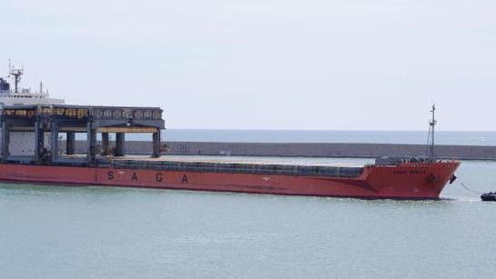 Cellulosa, ecco la nave dei record