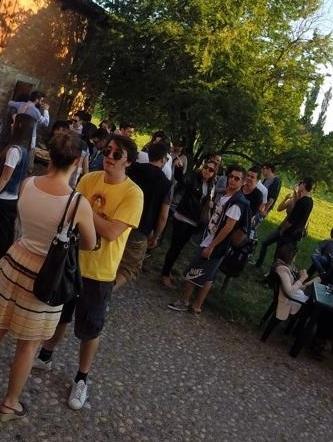 Torneo di calcetto saponato e concerto con i Jamiromania