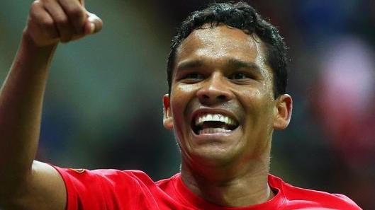 Bacca è del Milan, intrigo per Salah