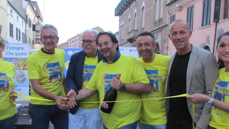 Musica e cucina, è “Comacchio by night”