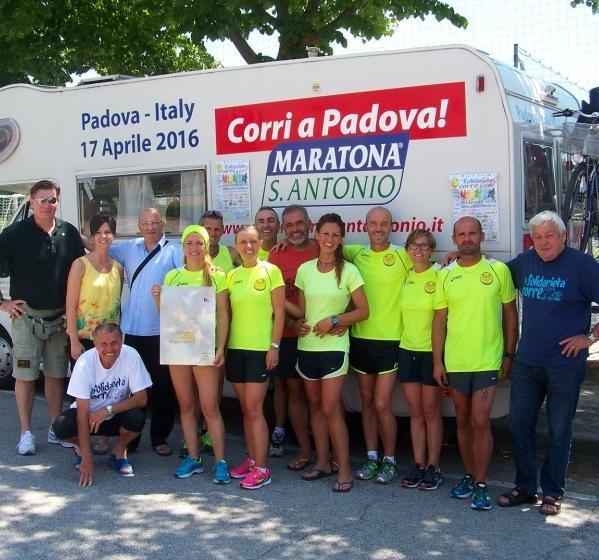 La corsa della solidarietà fa tappa in paese