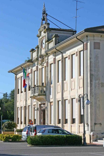 A Jolanda continua lo scontro sui conti 