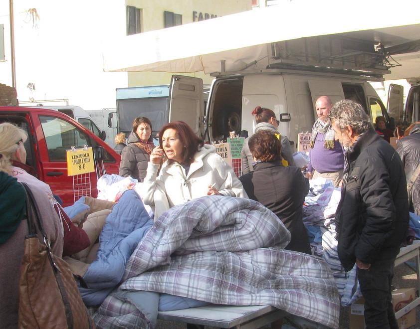 Il mercato torna in centro con la piena sicurezza 