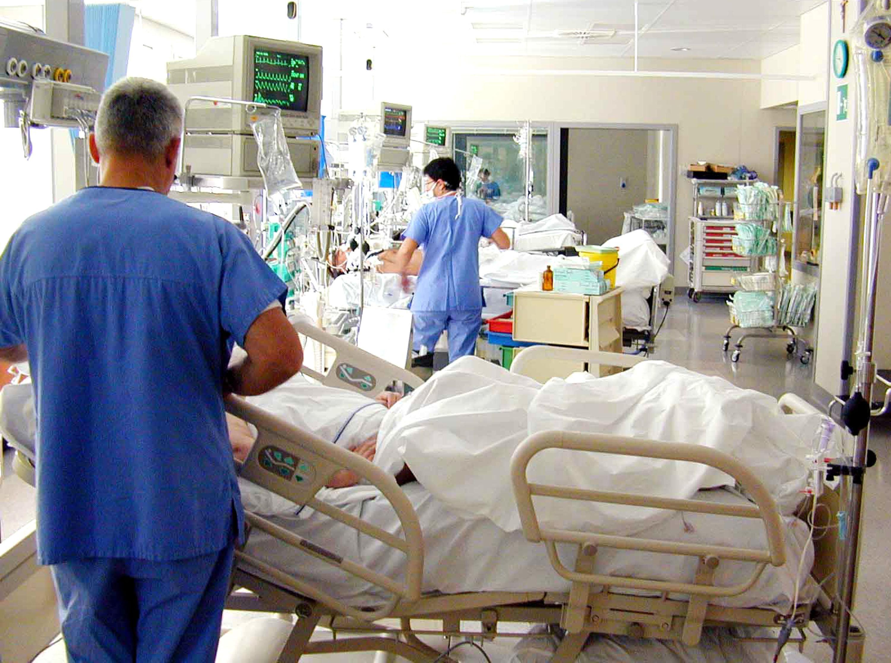 "Io sopravvissuto alla meningite grazie a mia moglie e ai medici" 
