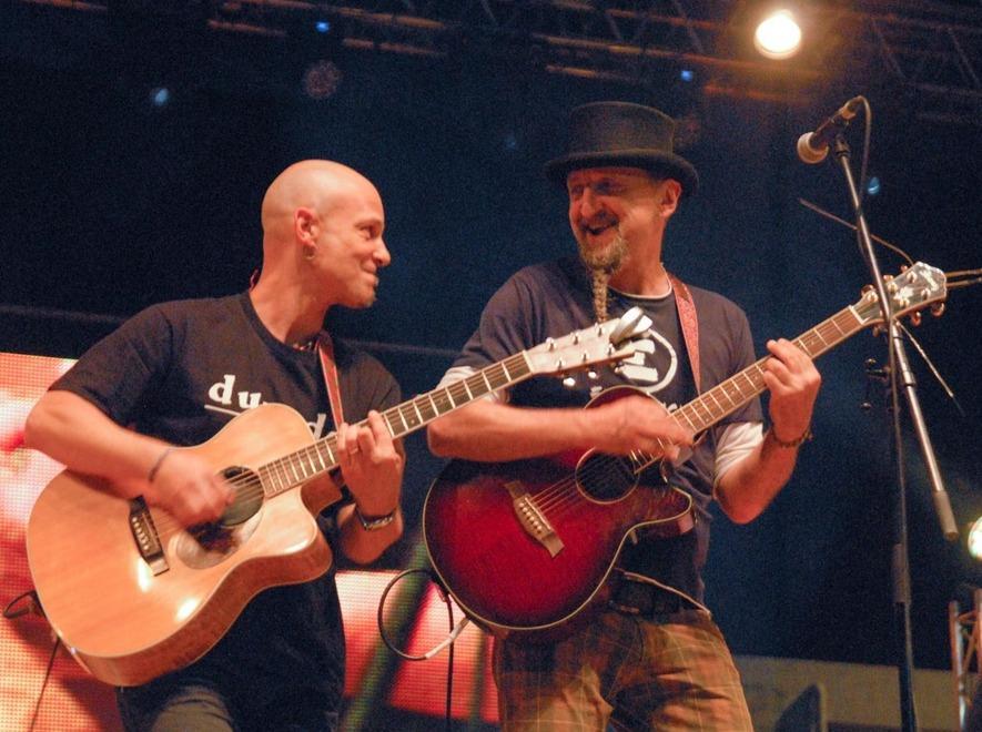 Mannoia, Pravo e Nek Un live per Emergency 