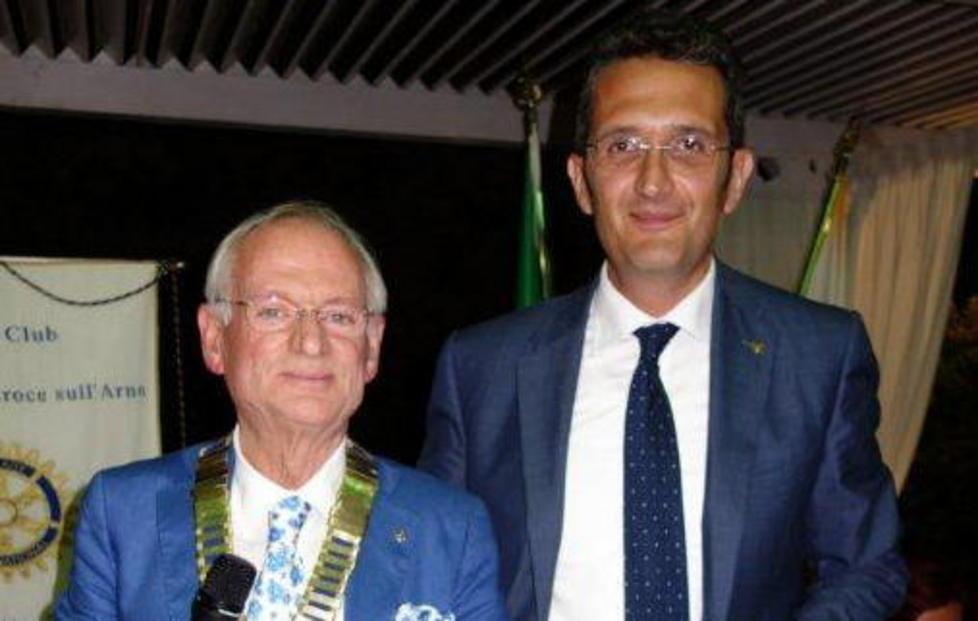 Cambio al vertice del Rotary club 