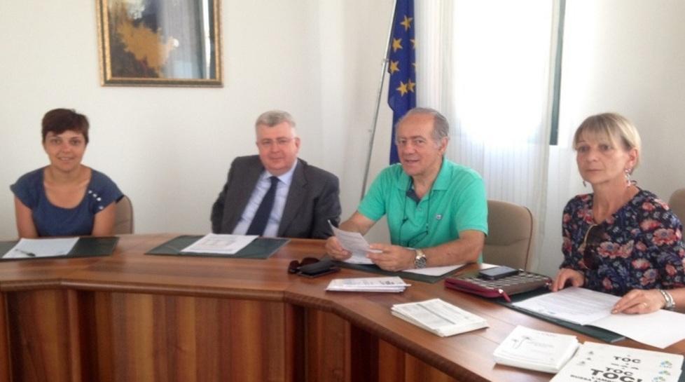 Raccolta rifiuti, via al porta a porta 