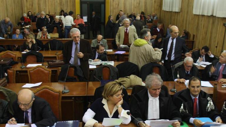 Costruttori, una speranza per i possessori di azioni