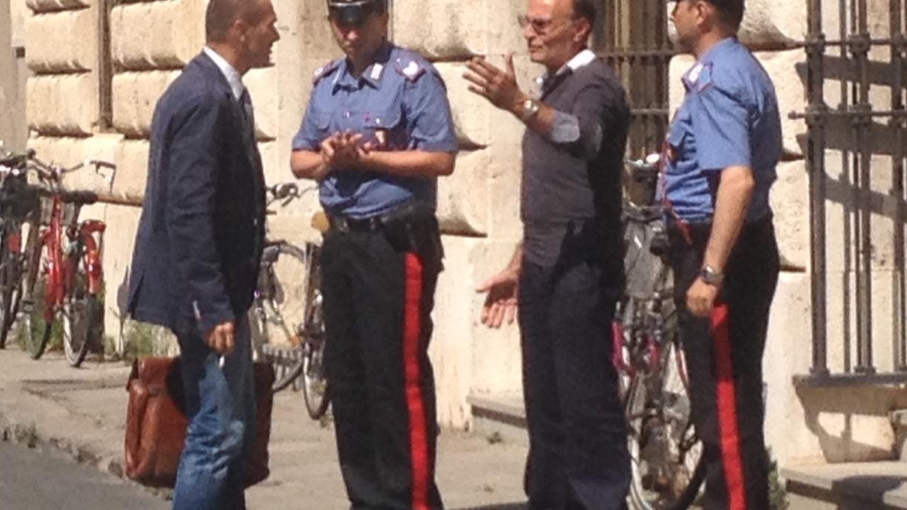 Ernesto Fiumicello in Tribunale con il suo legale