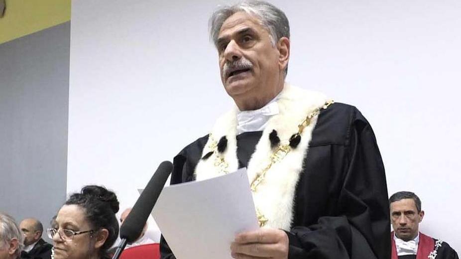 Oggi i candidati per il cda parte la corsa al rettore