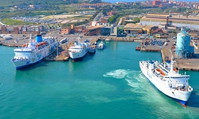 «No a Civitavecchia con Piombino» 