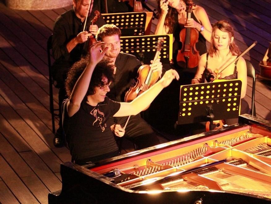 Da Sordi ad Allevi, vent’anni di artisti sul palco del Ceroli 