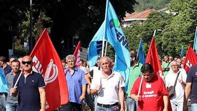 Marmo, sciopero lunedì 6: sindacati e Cobas compatti