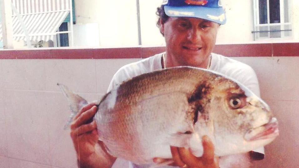 Michele Mancini con la sua super orata