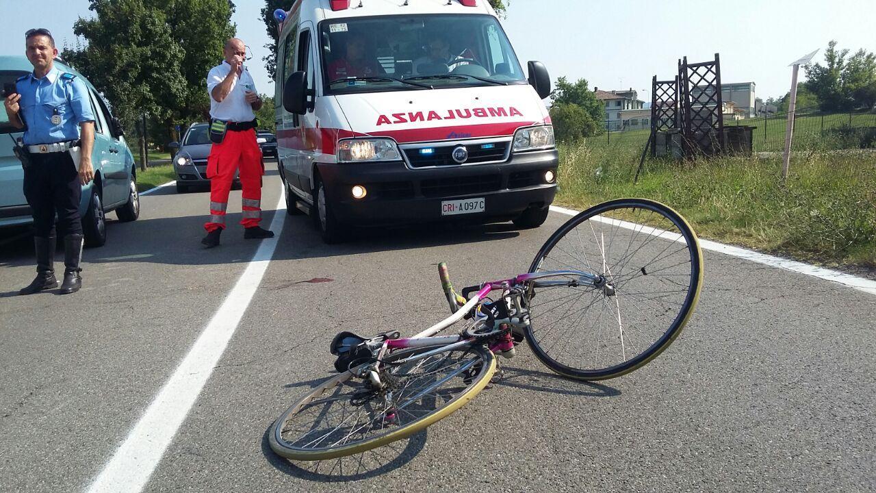 Incidente alla Vasca di Corbelli, investita una donna