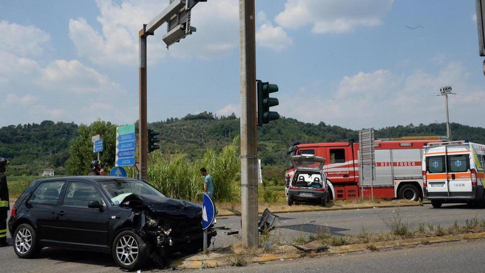 Basta con il semaforo dei morti e dei feriti
