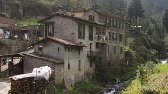 Fanno gola le acque delle Apuane C’è un altro progetto di centrale 