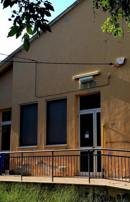 Vandali alla scuola primaria 