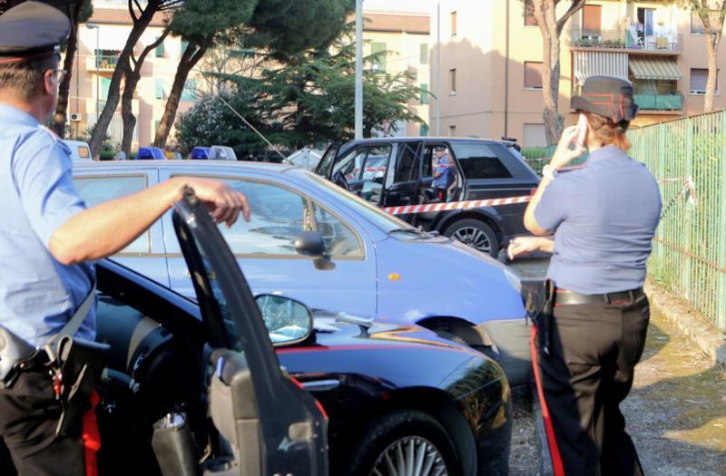 Arrestato per spaccio, in casa un proiettile
