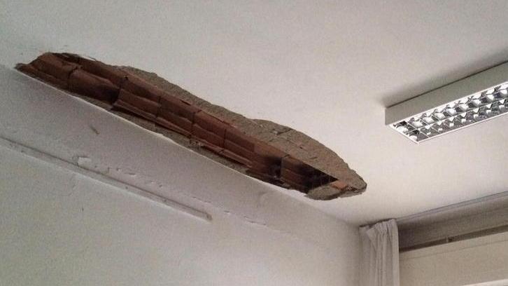 Reti a tappeto nelle scuole per scongiurare i crolli