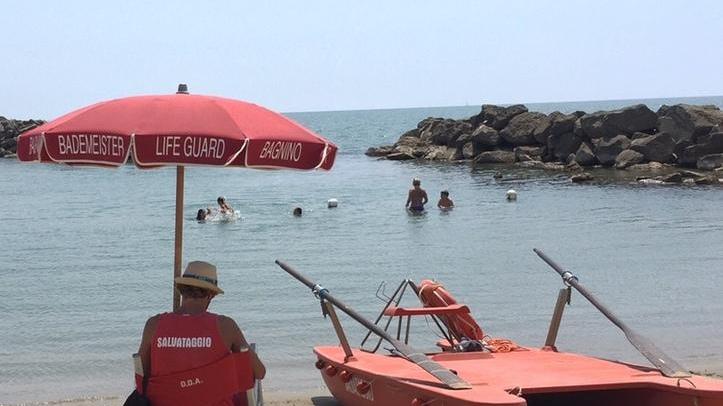 Il Faro a Marina di Grosseto sembra un saloon del West ma è il regno del beach tennis