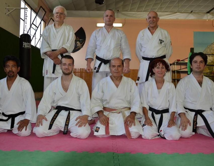 Le nuove cinture al Kosmos Club Il 12 seminario con Gianni Tucci 