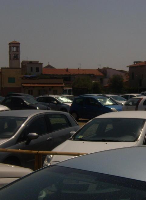 Caos per la sosta, la rabbia della gente 