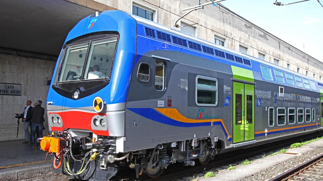 Un treno regionale alla stazione