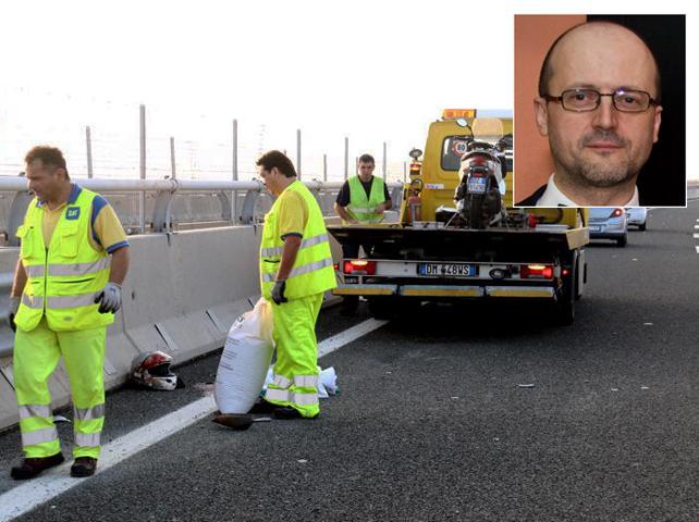 Schianto in autostrada, muore a 52 anni