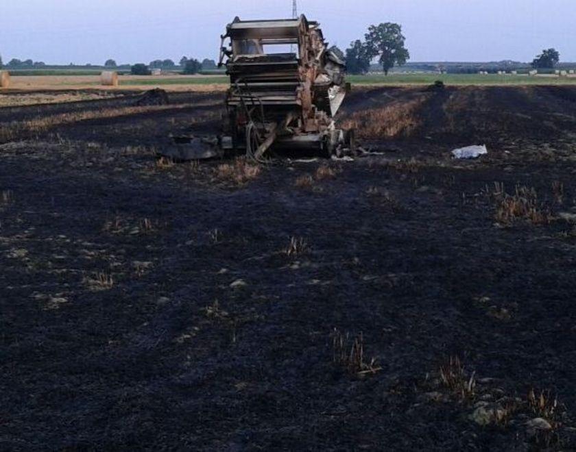 Strana raffica di incendi distrugge le rotopresse 