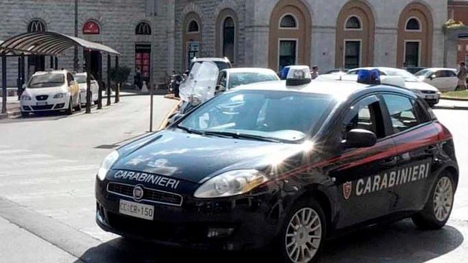 Marina, ora scatta il divieto di sosta in piazza Viviani
