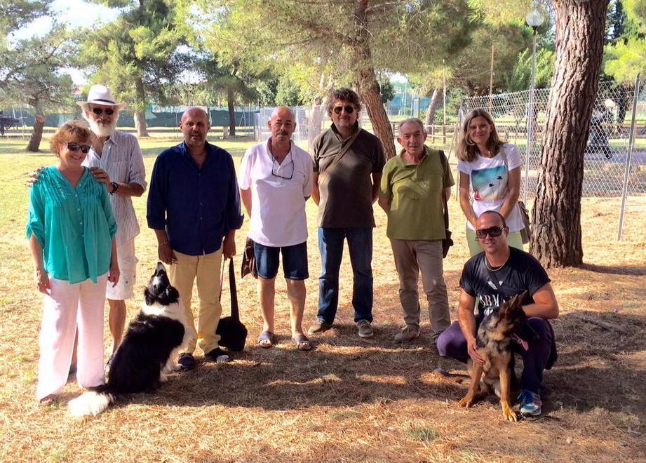 Inaugurata la nuova area per cani