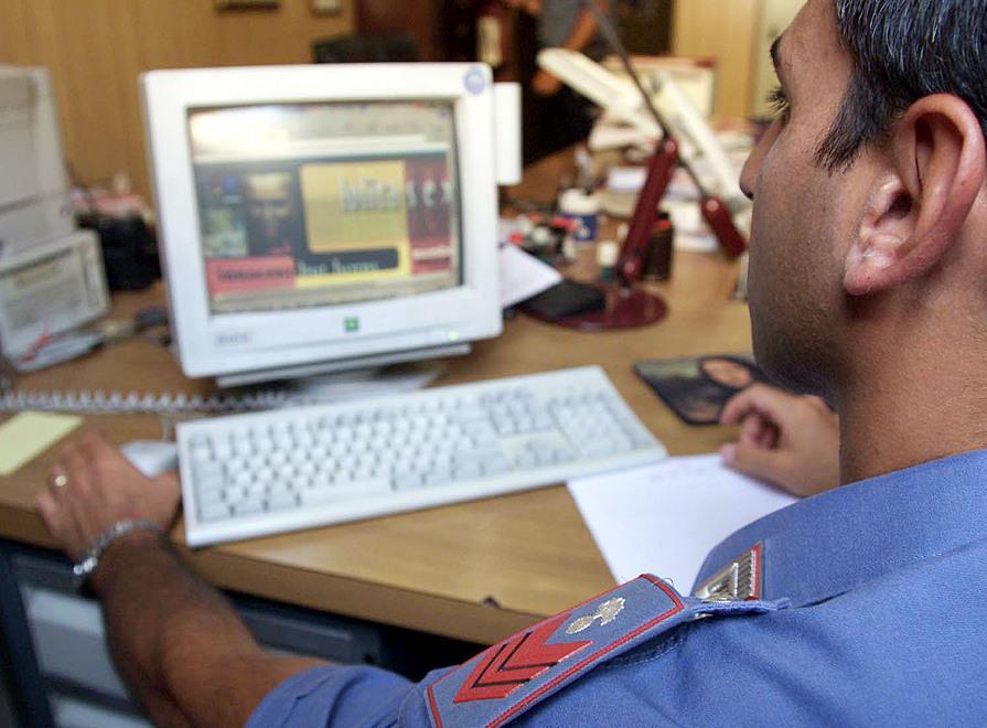 Compra un antifurto online, ma è una truffa 