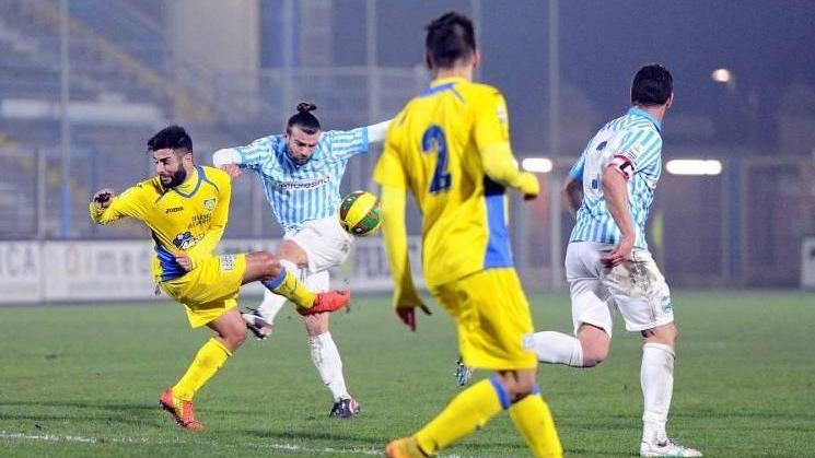 Carrarese, Merini va a Pistoia. Nuovi soci in vista