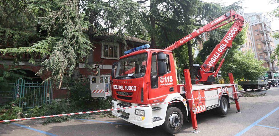 Vigili del fuoco, i servizi non urgenti da oggi si pagano 