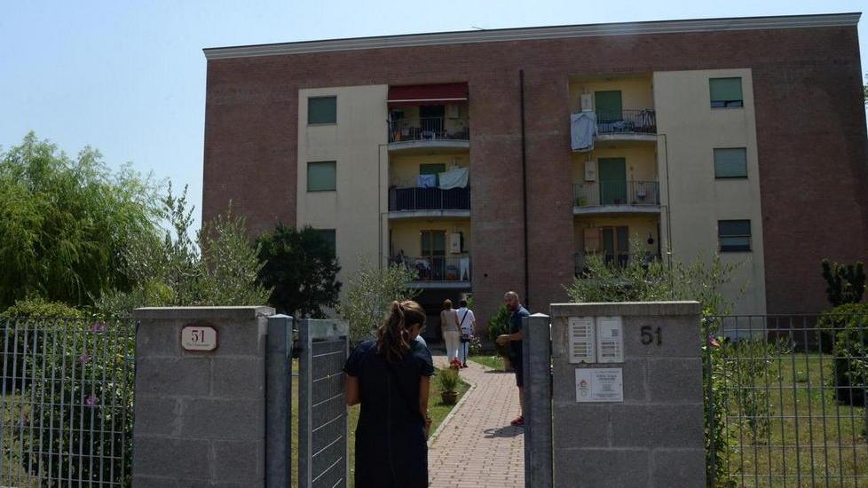 Negli ultimi anni ha denunciato 4 volte il furto della carta d’identità