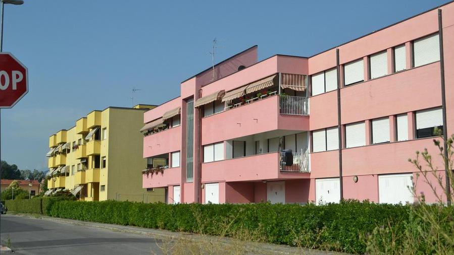 Dalle casette agli alloggi in via Paoli (sfumati) fino a Montuolo
