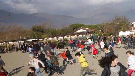 Torna al Pontile il camper Salvavita contro i tumori