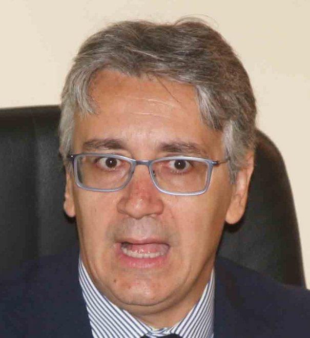 Cade dall’autobus, Seta condannata 