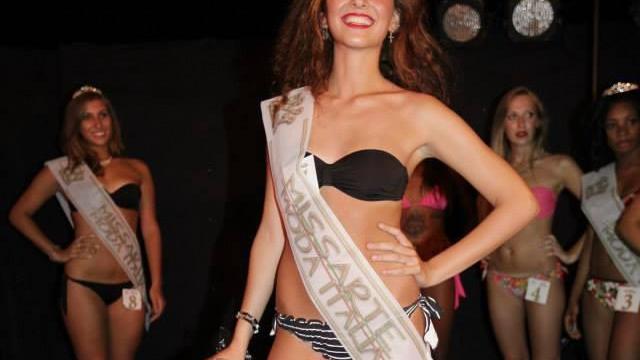 Jenny Chiuchiolo, 17 anni di Prato, Miss arte moda Italia