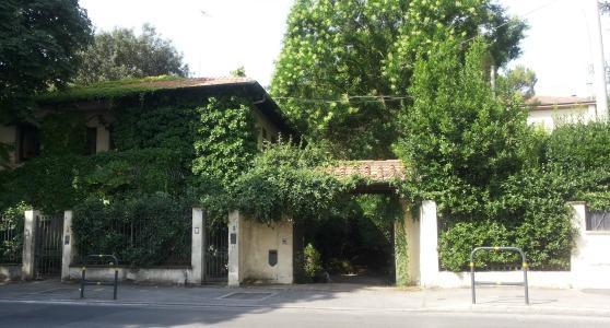 La villetta alla Pietà che ospita i profughi 