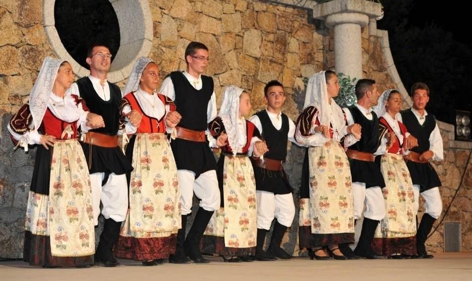 Domani la rassegna folk di “Sa Castanza”